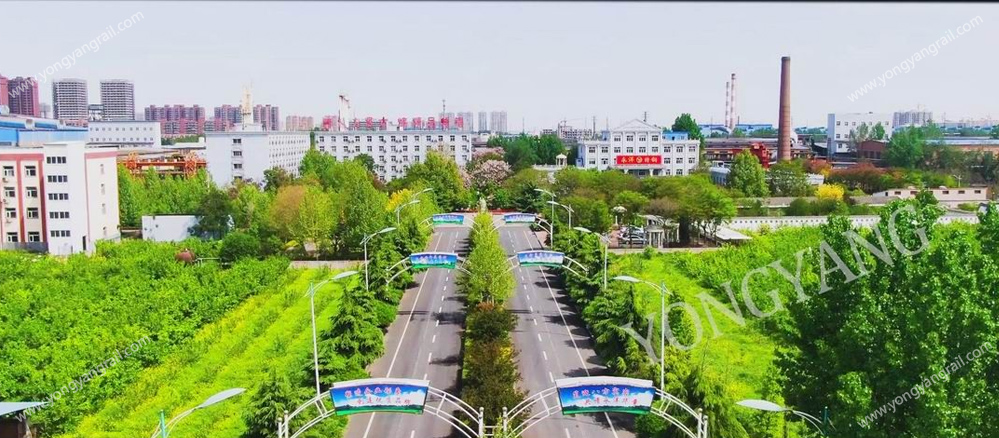 Liu Genhu, Deputy Director of Environmental Protection Bureau of Handan City, together with the Deputy Director of Environmental Protection Bureau of Panzhihua City and his party came to visit the industrial park of Yongyang New Area  Release time: 10:01:58, March 24, 2018    On March 24, 2018, Liu Genhu, Deputy Director of Handan Municipal Environmental Protection Bureau, together with the Deputy Director of Panzhihua Municipal Environmental Protection Bureau, and his party came to our new industrial park in Yongyang Company. Du Xiaofang, General Manager, accompanied them to visit and inspect. The party focused on the inspection of our desulfurization and denitrification environmental protection equipment in Hebei Province, and expressed high praise!